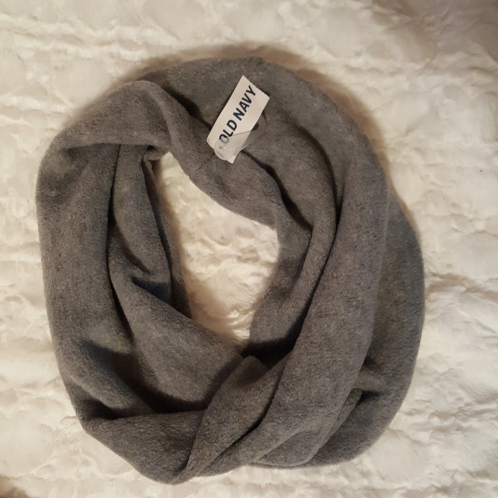 OLD NAVY CHUNKY SCARF